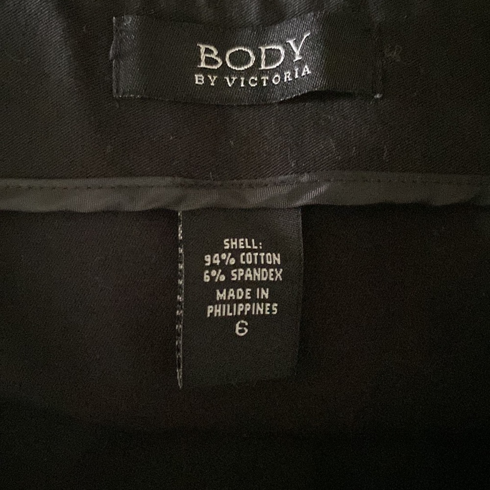 Victoria’s Secret Mini Skirt 6 - Picture 3 of 3